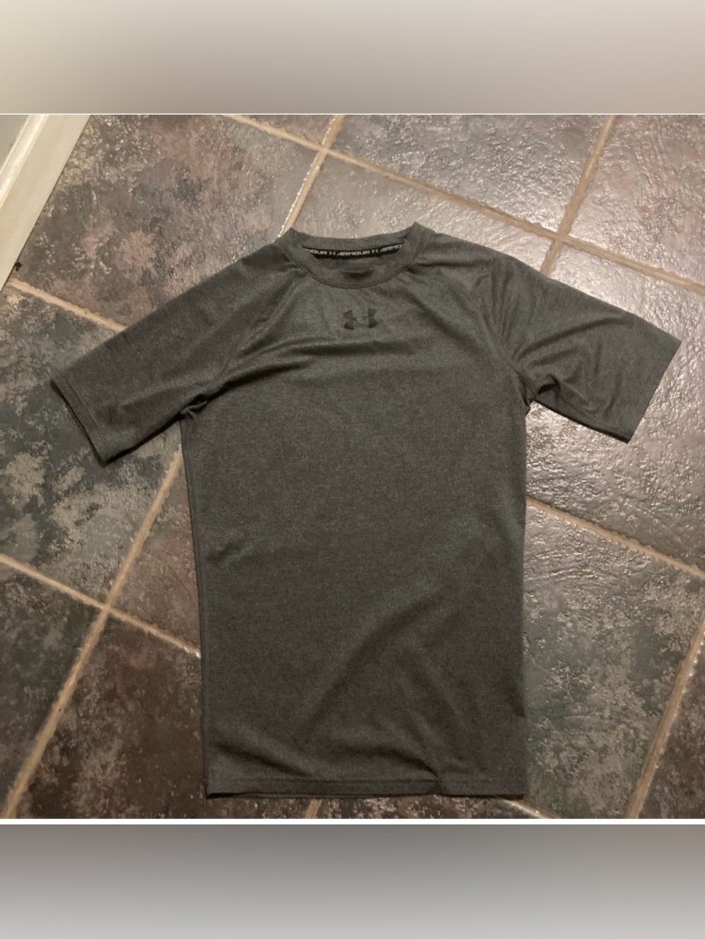 Under Armour Men’s HeatGear Compression Tee - Charcoal Gray Size M